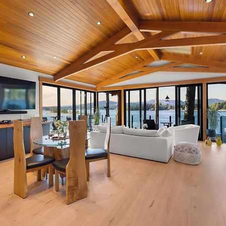 Kingfisher Manor Villa Суук Екстериор снимка