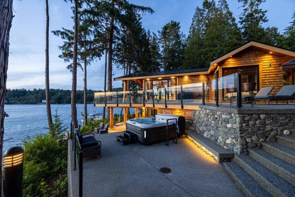 Kingfisher Manor Villa Суук Екстериор снимка