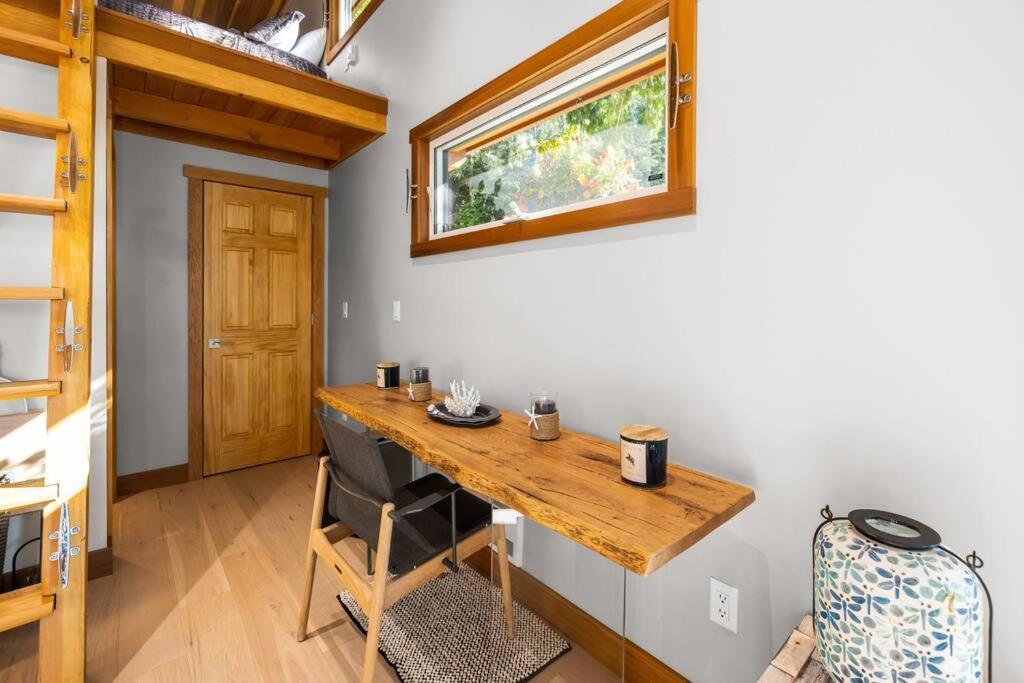 Kingfisher Manor Villa Суук Екстериор снимка