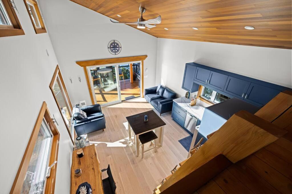 Kingfisher Manor Villa Суук Екстериор снимка