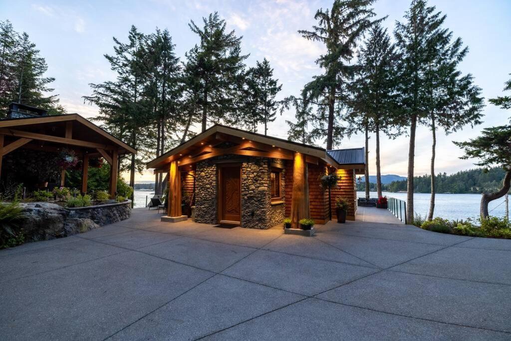 Kingfisher Manor Villa Суук Екстериор снимка