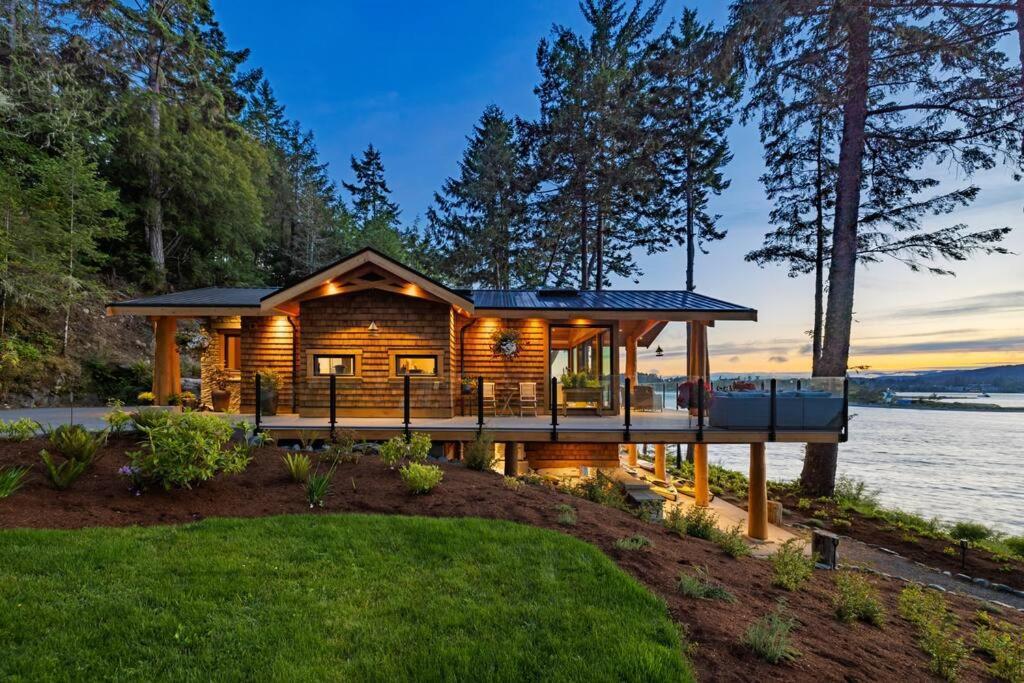 Kingfisher Manor Villa Суук Екстериор снимка