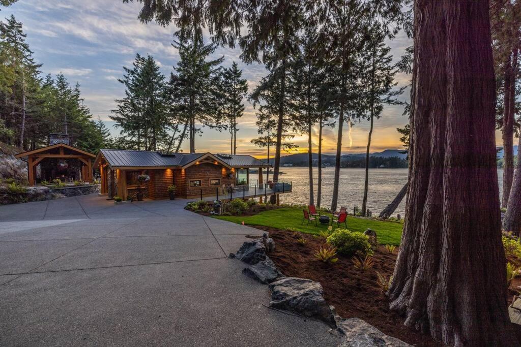 Kingfisher Manor Villa Суук Екстериор снимка