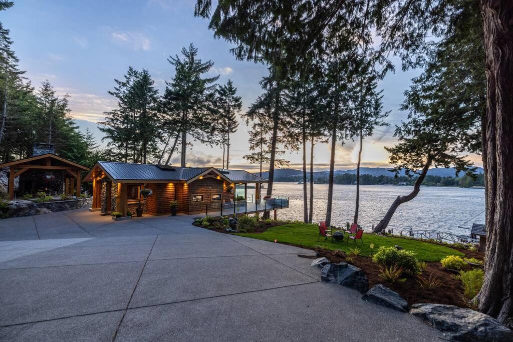 Kingfisher Manor Villa Суук Екстериор снимка